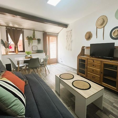 Au Pied Des Remparts 10 Rue Saint Jean Apartment Villefranche-de-Conflent Luaran gambar